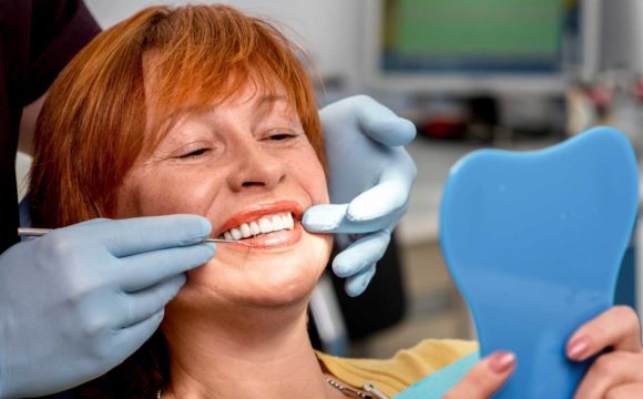 Doença periodontal: o que é, como tratar e outras dúvidas