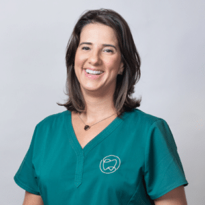 Dra. Daniela Conforti, Clínica Synergia – Cuidados Odontológicos